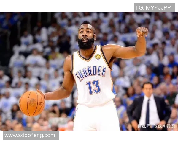 免费足球APP畅享球星资讯直播数据一站式服务平台