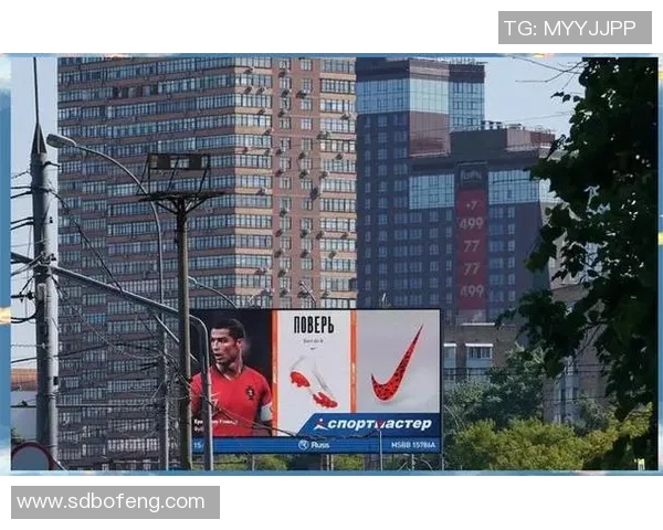 球星赠送足球鞋行为是否属于犯规？解析球场规则与球迷互动的边界