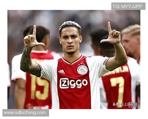 足球历史二号球星的崛起与传奇故事 探秘那些被忽视的伟大人物 足球历史二号球星的崛起与传奇故事 探秘那些被忽视的伟大人物